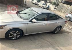 نيسان ألتيما